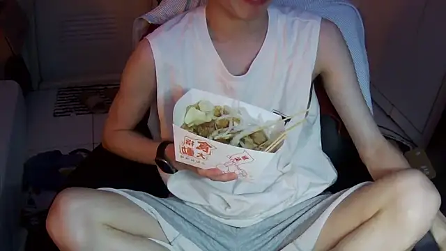 Snapshot of Ray175oo chatting on March 2026 02:17:02 PM Ray175oo online show from March 2026 02:17:02 PM