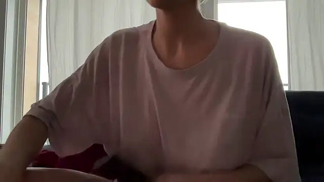 Snapshot of senioritaZol chatting on February 2025 09:16:02 PM senioritaZol online show from February 2025 09:16:02 PM