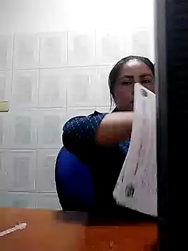 Snapshot of Norve26 chatting on January 2025 08:14:02 PM Norve26 online show from January 2025 08:14:02 PM