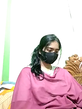 Snapshot of Arisha- chatting on January 2025 01:09:01 PM Arisha- online show from January 2025 01:09:01 PM