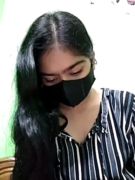 Snapshot of Arisha- chatting on January 2025 05:11:02 PM Arisha- online show from January 2025 05:11:02 PM