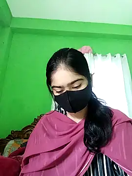 Snapshot of Arisha- chatting on January 2025 06:42:01 AM Arisha- online show from January 2025 06:42:01 AM