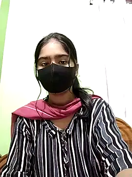 Snapshot of Arisha- chatting on January 2025 05:39:01 PM Arisha- online show from January 2025 05:39:01 PM