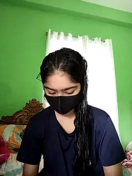 Snapshot of Arisha- chatting on February 2025 07:47:01 AM Arisha- online show from February 2025 07:47:01 AM