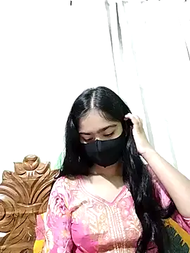 Snapshot of Arisha- chatting on February 2025 12:26:02 PM Arisha- online show from February 2025 12:26:02 PM