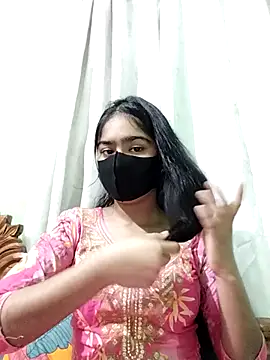 Snapshot of Arisha- chatting on February 2025 04:03:01 PM Arisha- online show from February 2025 04:03:01 PM