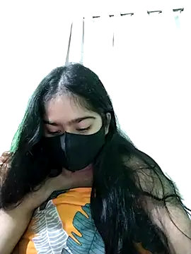 Snapshot of Arisha- chatting on February 2025 07:18:02 PM Arisha- online show from February 2025 07:18:02 PM