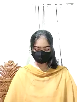 Snapshot of Arisha- chatting on February 2025 05:18:01 PM Arisha- online show from February 2025 05:18:01 PM