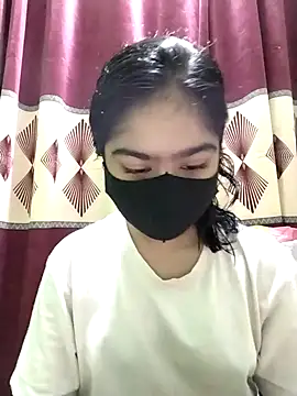 Snapshot of Arisha- chatting on February 2025 01:11:02 PM Arisha- online show from February 2025 01:11:02 PM