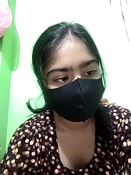 Snapshot of Arisha- chatting on February 2025 02:26:02 PM Arisha- online show from February 2025 02:26:02 PM