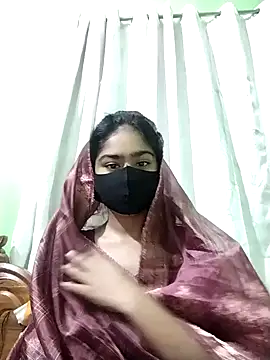 Snapshot of Arisha- chatting on February 2025 05:30:02 PM Arisha- online show from February 2025 05:30:02 PM