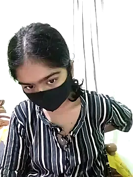 Snapshot of Arisha- chatting on February 2025 05:58:02 PM Arisha- online show from February 2025 05:58:02 PM