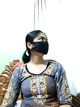 Snapshot of Arisha- chatting on February 2025 12:49:01 AM Arisha- online show from February 2025 12:49:01 AM