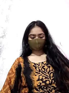 Snapshot of Arisha- chatting on September 2025 07:58:02 PM Arisha- online show from September 2025 07:58:02 PM