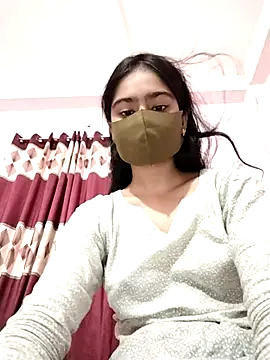 Snapshot of Arisha- chatting on September 2025 07:59:01 PM Arisha- online show from September 2025 07:59:01 PM