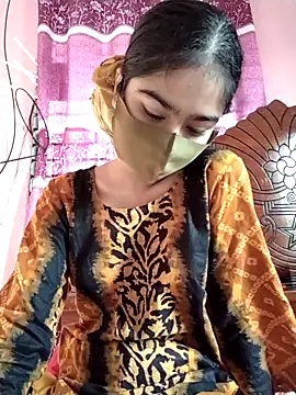 Snapshot of Arisha- chatting on October 2025 09:41:01 AM Arisha- online show from October 2025 09:41:01 AM