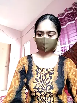 Snapshot of Arisha- chatting on October 2025 09:26:02 AM Arisha- online show from October 2025 09:26:02 AM