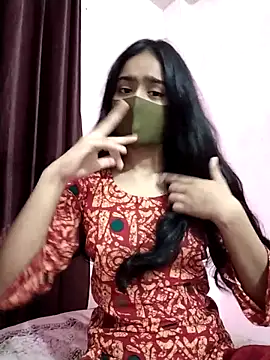 Snapshot of Arisha- chatting on November 2025 01:45:01 PM Arisha- online show from November 2025 01:45:01 PM