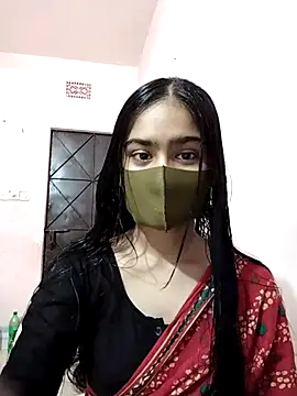 Snapshot of Arisha- chatting on November 2025 03:50:01 PM Arisha- online show from November 2025 03:50:01 PM