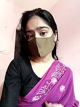 Snapshot of Arisha- chatting on November 2025 07:41:01 AM Arisha- online show from November 2025 07:41:01 AM