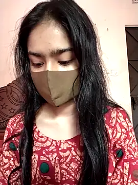 Snapshot of Arisha- chatting on November 2025 08:39:02 AM Arisha- online show from November 2025 08:39:02 AM