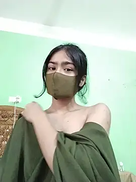 Snapshot of Arisha- chatting on May 2026 05:12:01 AM Arisha- online show from May 2026 05:12:01 AM