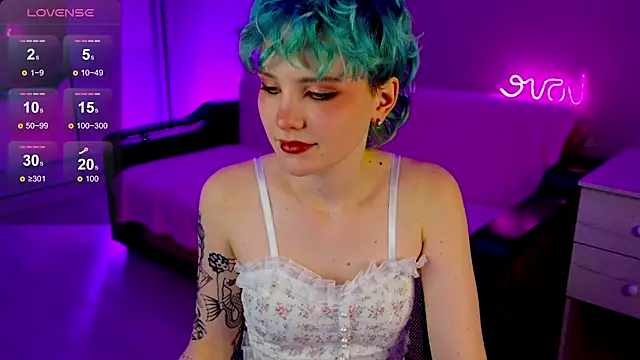 Snapshot of School_Love chatting on December 2024 04:18:01 PM School Love online show from December 2024 04:18:01 PM