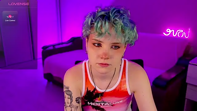 Snapshot of School_Love chatting on December 2024 01:11:02 PM School Love online show from December 2024 01:11:02 PM