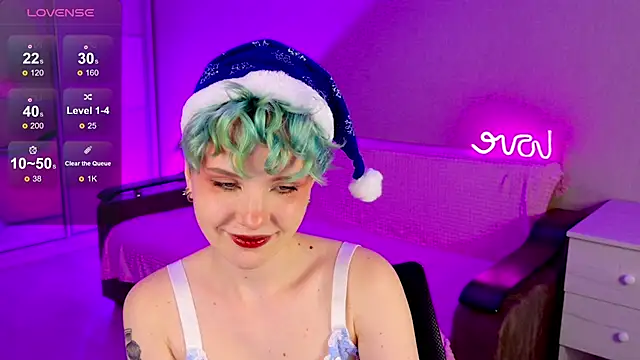 Snapshot of School_Love chatting on December 2024 04:28:01 PM School Love online show from December 2024 04:28:01 PM