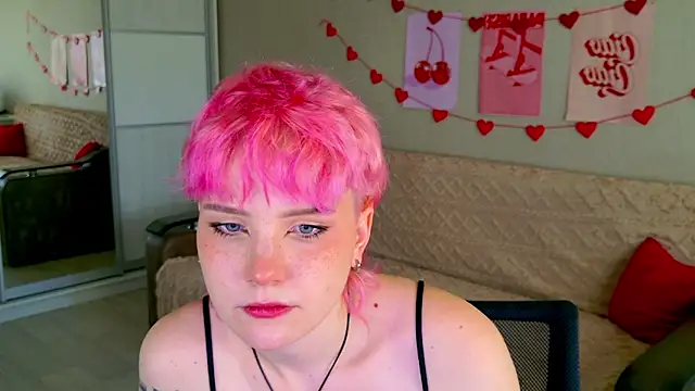 Snapshot of School_Love chatting on September 2025 11:09:01 AM School Love online show from September 2025 11:09:01 AM