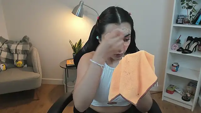  BellaEvans  online show from March 2025 05:51:01 AM