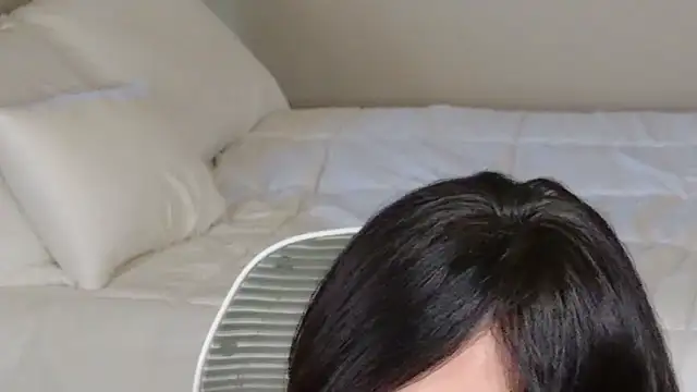 xprettysmilex online show from October 2025 08:16:02 PM