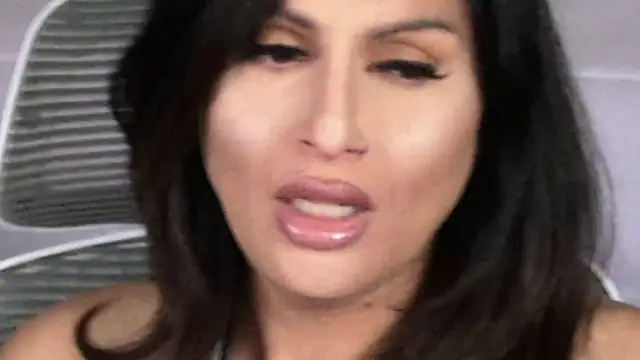 Snapshot of xprettysmilex chatting on April 2026 07:37:01 PM xprettysmilex online show from April 2026 07:37:01 PM