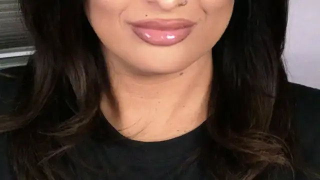 Snapshot of xprettysmilex chatting on April 2026 05:26:01 PM xprettysmilex online show from April 2026 05:26:01 PM