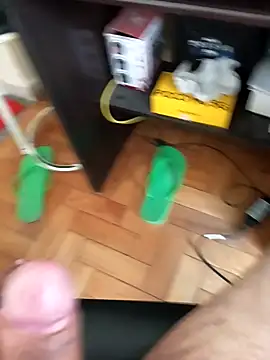 lobomisterioso13 online show from December 2024 02:17:02 PM