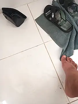 lobomisterioso13 online show from December 2025 10:31:01 AM