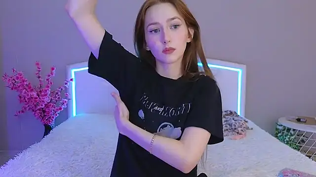 MichaDenver online show from October 2025 07:46:02 PM