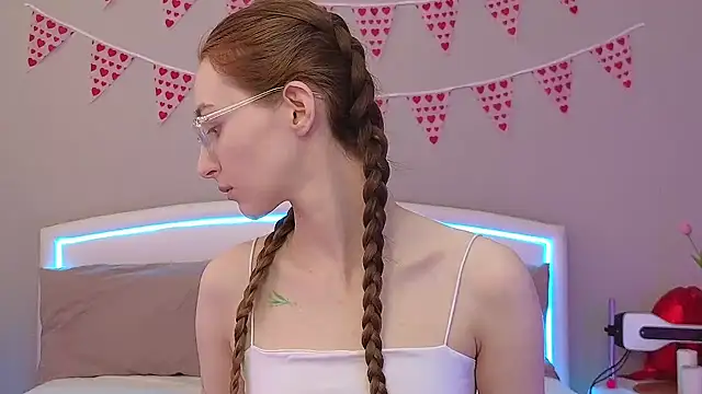 MichaDenver online show from February 2026 09:27:01 AM