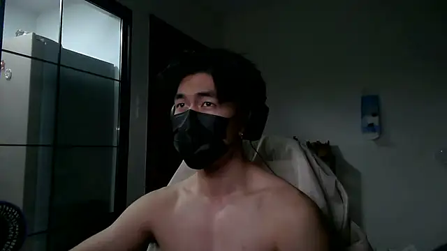 wuzhimao0207 online show from July 2026 05:50:01 PM