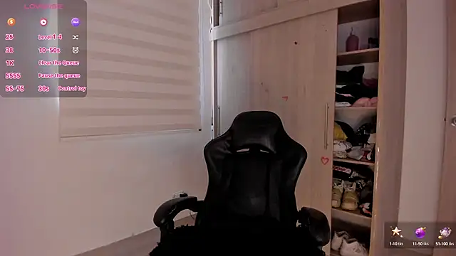 aldrinwhite online show from February 2025 03:09:02 PM