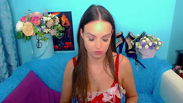 Snapshot of LindaaLu chatting on December 2024 10:00:02 AM LindaaLu online show from December 2024 10:00:02 AM