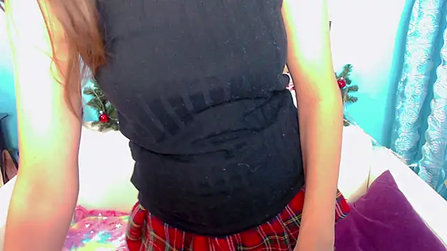 Snapshot of LindaaLu chatting on January 2025 04:36:01 AM LindaaLu online show from January 2025 04:36:01 AM