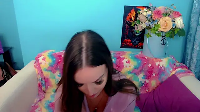 Snapshot of LindaaLu chatting on March 2025 07:42:02 AM LindaaLu online show from March 2025 07:42:02 AM