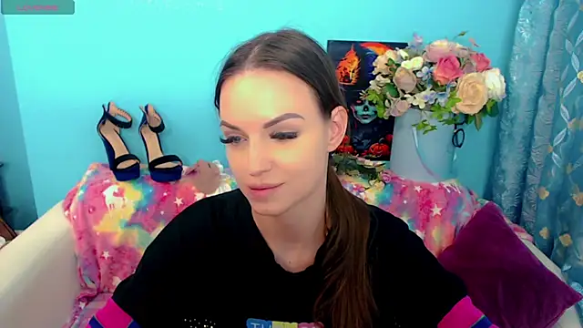 Snapshot of LindaaLu chatting on March 2025 03:52:02 AM LindaaLu online show from March 2025 03:52:02 AM