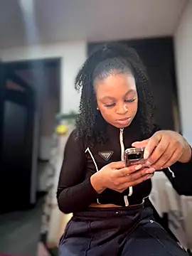 Snapshot of Melany_Williams chatting on November 2025 05:11:01 PM Melany Williams online show from November 2025 05:11:01 PM