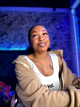 Snapshot of Melany_Williams chatting on November 2025 01:11:01 PM Melany Williams online show from November 2025 01:11:01 PM