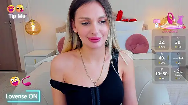 MissLoou online show from March 2026 06:17:01 AM