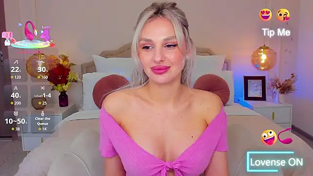 MissLoou online show from April 2026 05:10:01 AM