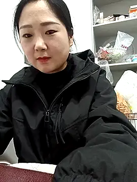 AHL756 online show from January 2025 12:36:01 PM