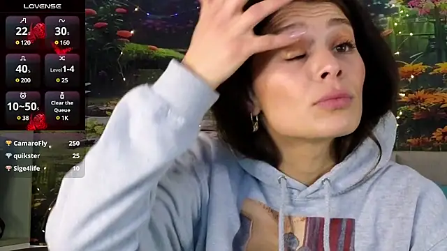 MadameDeFeu online show from December 2024 12:22:02 PM